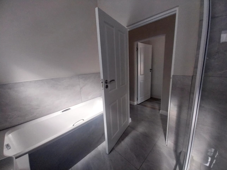 3 Bedroom Property for Sale in Altona Western Cape